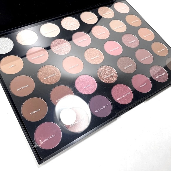 Morphe Other - Morphe 35XO Natural Flirt Artistry Palette